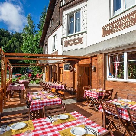 Penzion Sofinata & Pizzeria Špindlerŭv Mlýn المظهر الخارجي الصورة