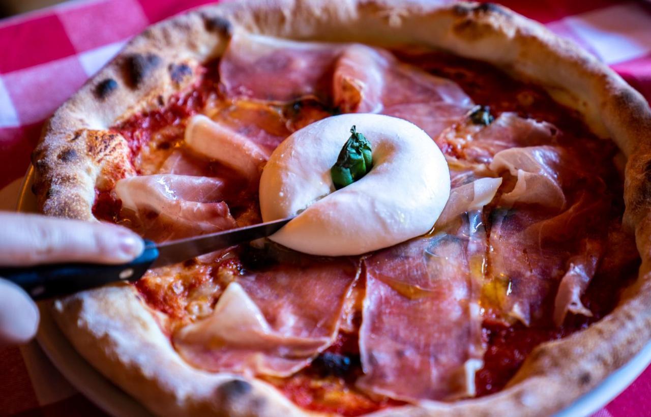 Penzion Sofinata & Pizzeria Špindlerŭv Mlýn المظهر الخارجي الصورة